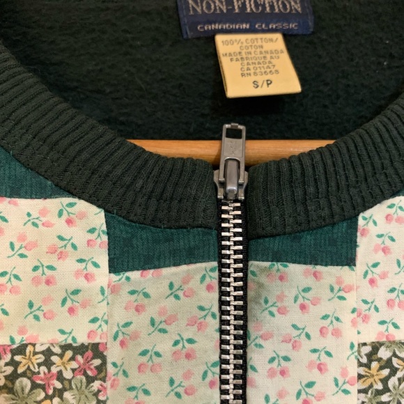 Vintage Cottagecore Style Zip-Up Sweater - Picture 3 of 4